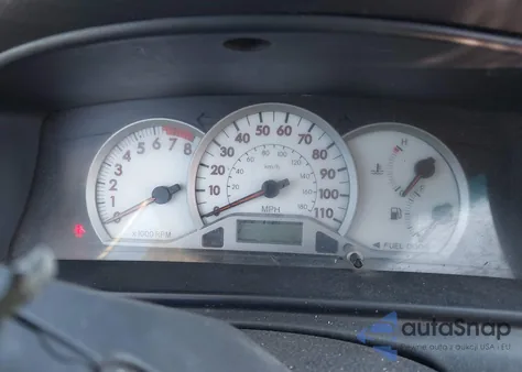 2005 Toyota Corolla S z USA, uszkodzony, nr VIN 1NXBR32E65Z447825